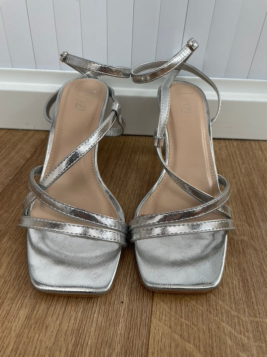 Linzi Evening Strappy Shoes Size 4 Wide Fit