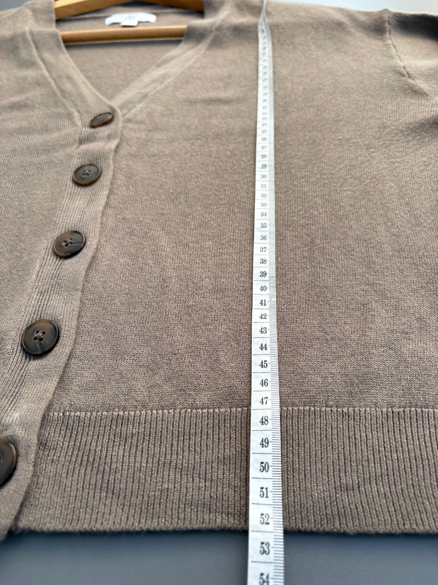 The Set Cardigan Size Medium