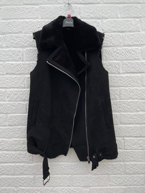 Zara Gilet Size Small