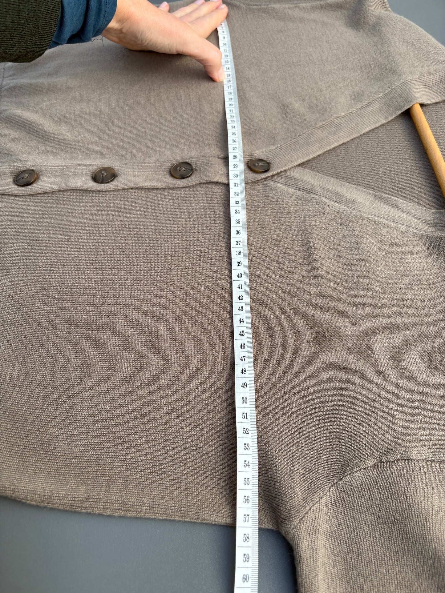 The Set Cardigan Size Medium