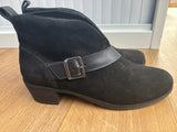 Ugg Boots Size 7.5