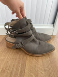Mint Velvet Shoes Size 5