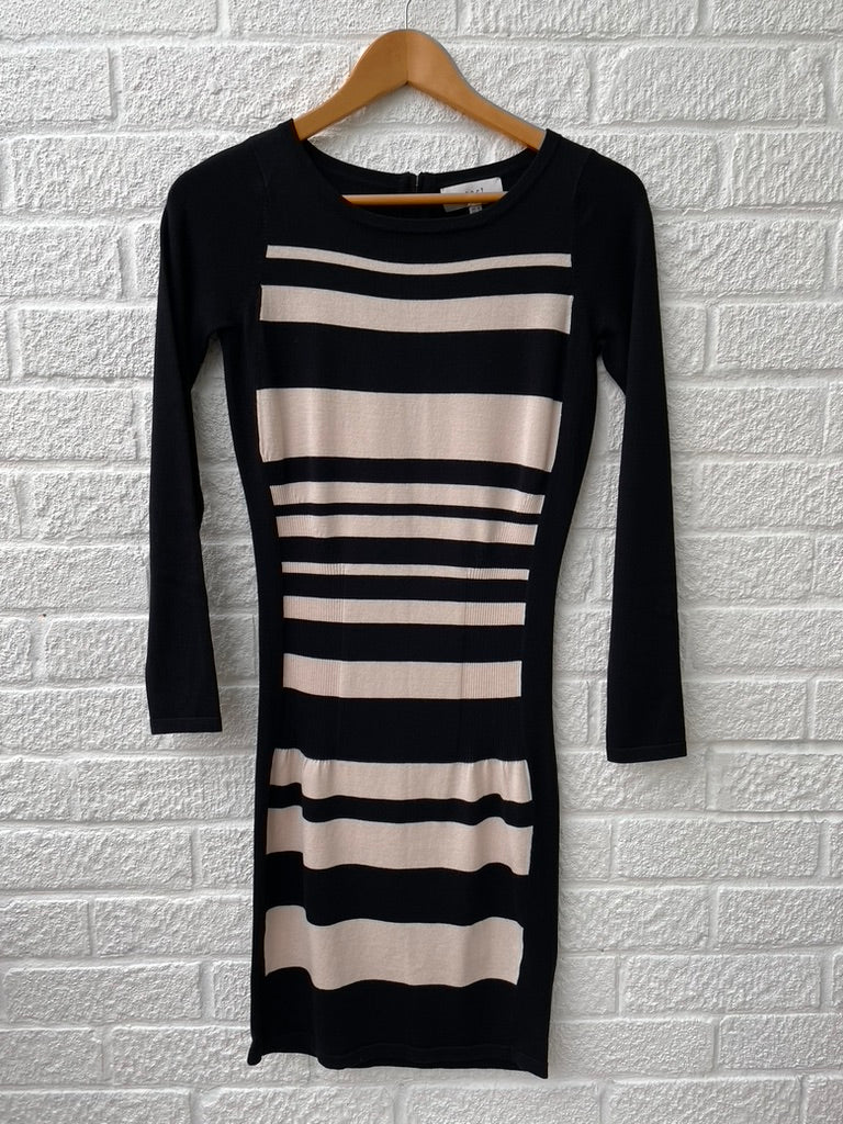 Coast Knitted Dress Size 8