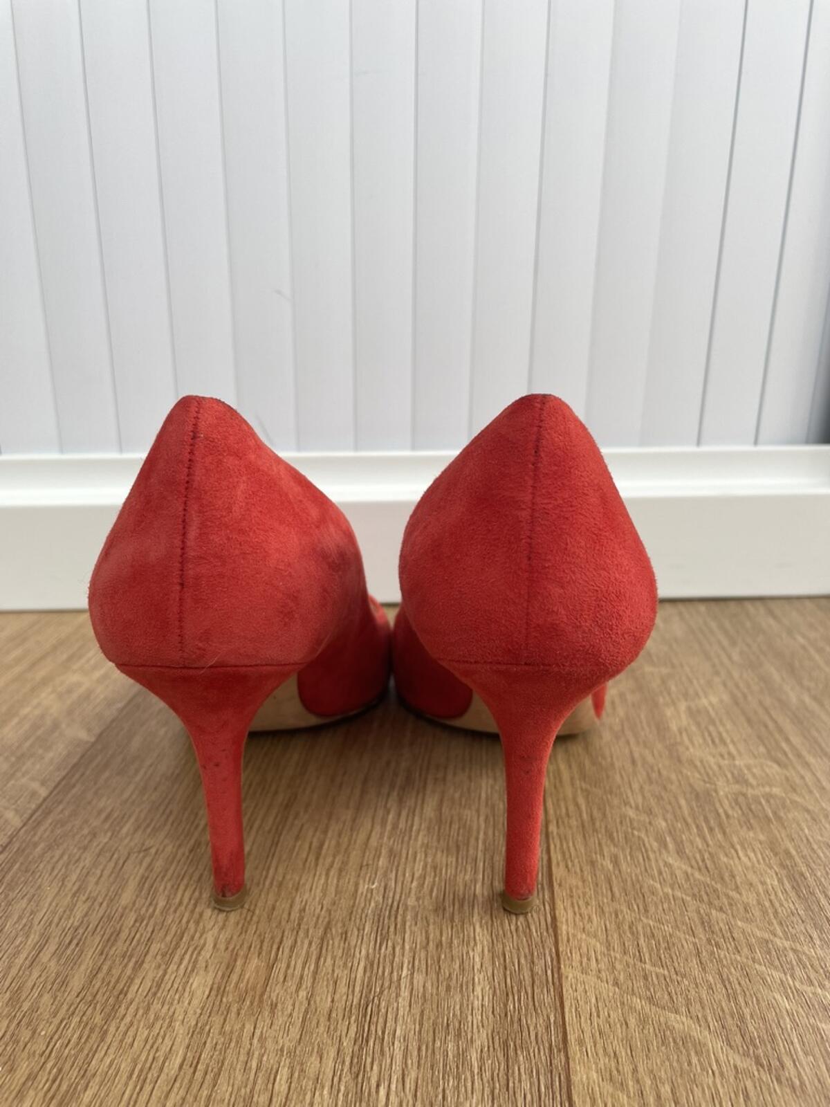Jones London Court Shoes Size 4