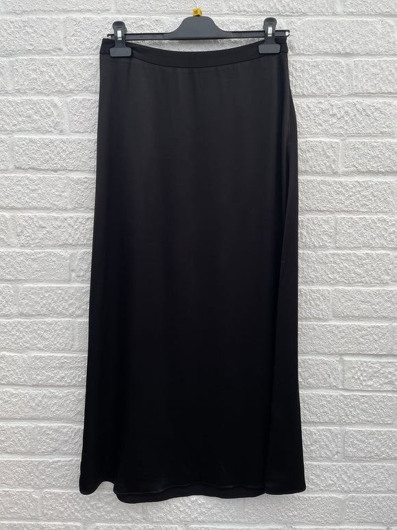 Hush Skirt Size 8