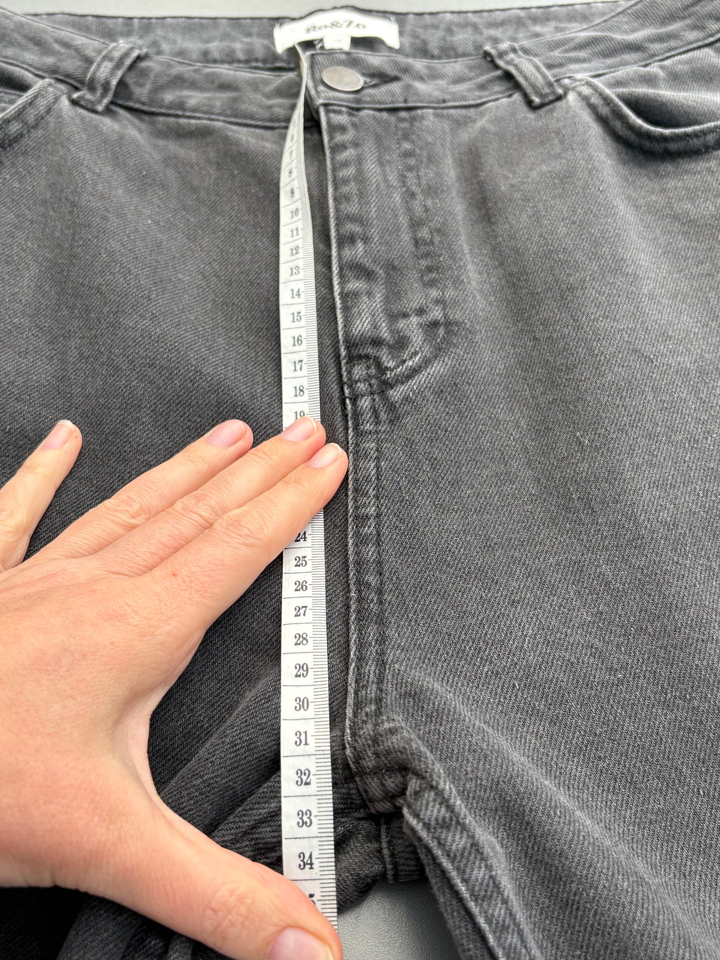 Ro&Zo Jeans Size 14 Short