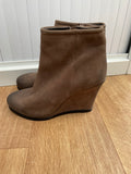 Cara Boots Size 6