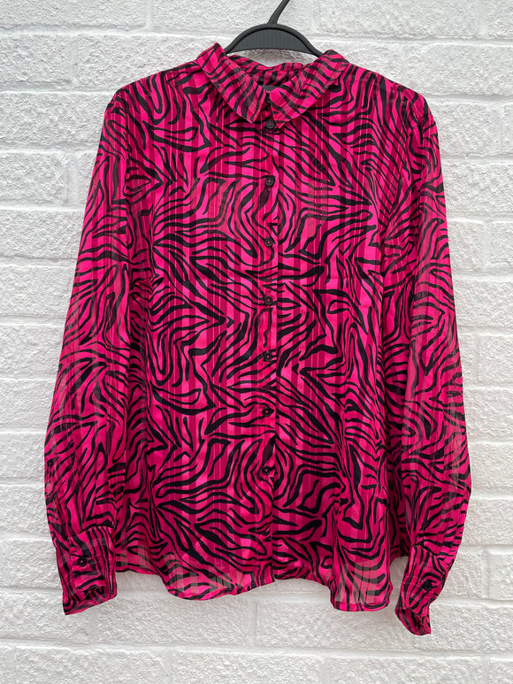 Sosander Shirt Size 18